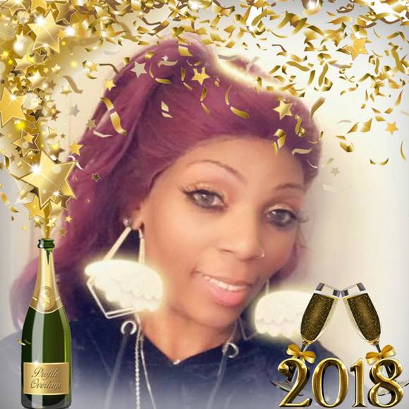 Meet your Posher, Monique - Picture 1 of 1